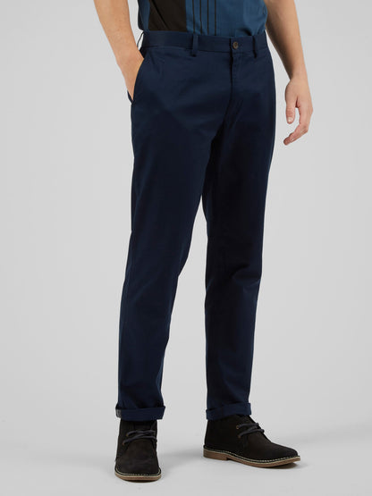 Ben Sherman Signature Slim Stretch Chinos in Dark Navy
