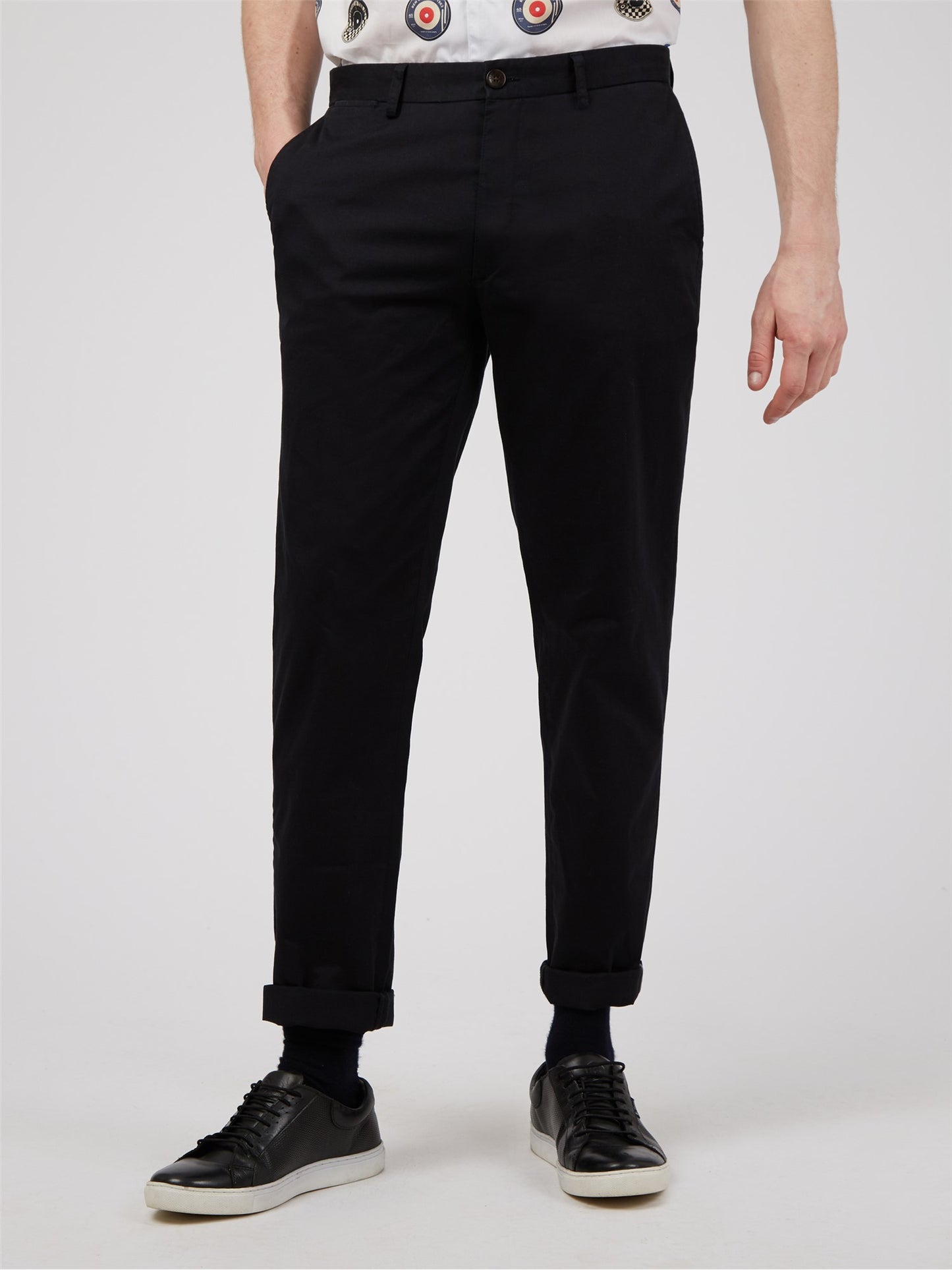 Ben Sherman Signature Slim Stretch Chinos in Black